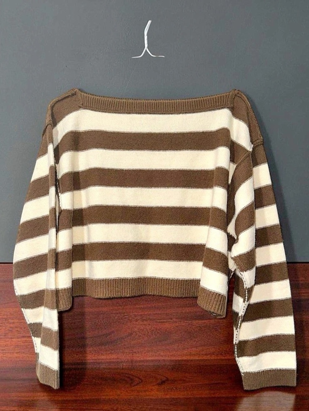 J.O.A. Striped Cropped Oversized Sweater in Brown & White Size Small Like New